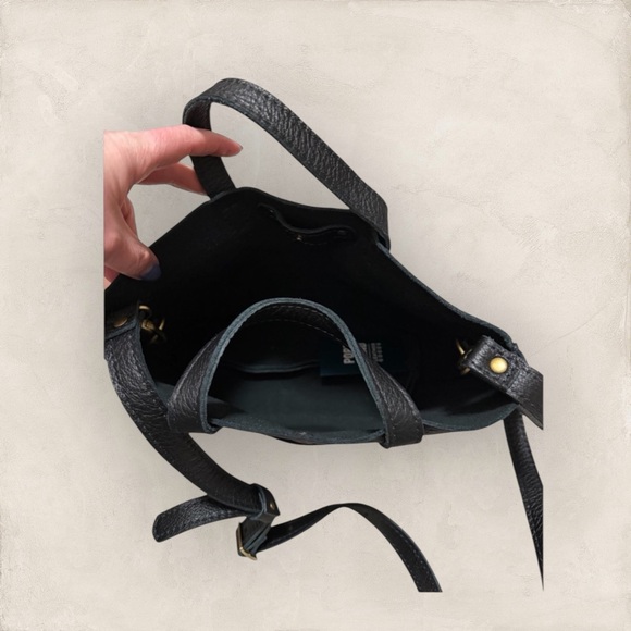 Portland Leather Snap Mini Crossbody Tote in Pebbled Black! - Picture 4 of 8